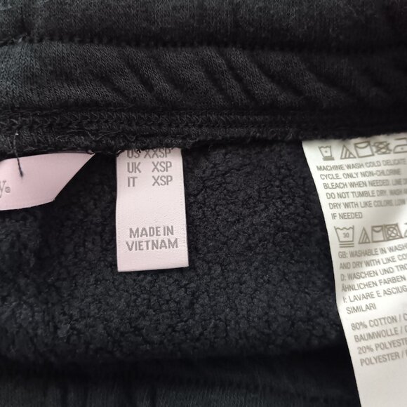 AnyBody Petite Brushed French Terry Joggers - size XXSP a665645 - Picture 4 of 4